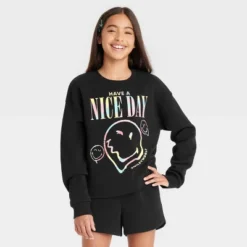 Girls' Smiley Cropped Crewneck Sweatshirt - Art Class™ Black 7 Girls' Smiley Cropped Crewneck Sweatshirt - Art Class™ Black -Teen Clothing Store GUEST 0840284d ff5e 4c8f b87d ed666df0ec11