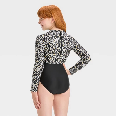 Girls' 'Dozens Of Daisies' Floral Printed One Piece Rash Guard Swimsuit - Art Class™ Black 4 Girls' 'Dozens Of Daisies' Floral Printed One Piece Rash Guard Swimsuit - Art Class™ Black - Image 2