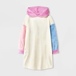 Girls' Hooded Shearling Gown - Art Class™ 14 Girls' Hooded Shearling Gown - Art Class™ -Teen Clothing Store GUEST 6f610321 2558 47da bb8c 42fd056b7e77